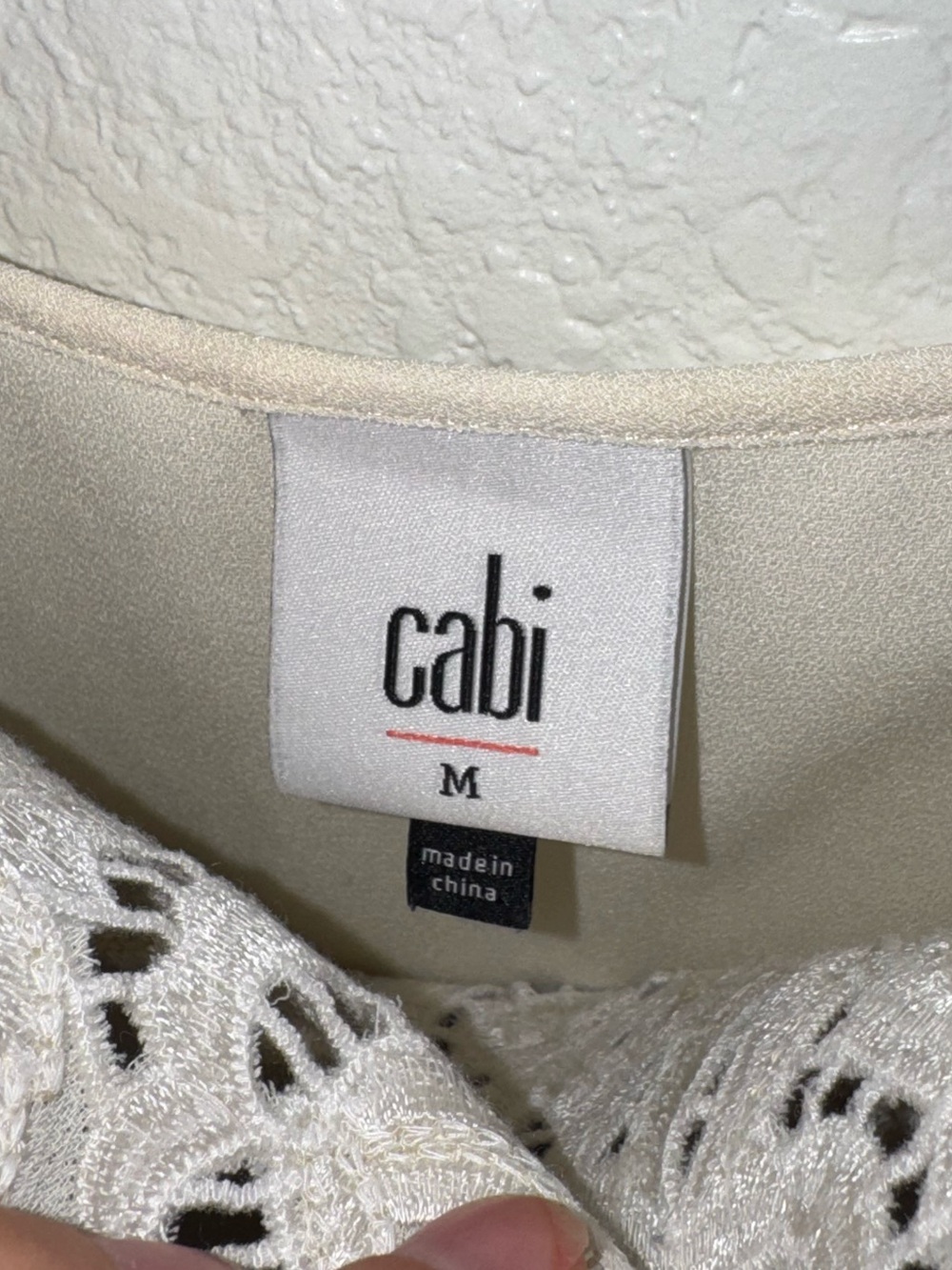 CAbi Baroque Cream Lace Embroidered Adjustable Tank Top Size M #4560 - Picture 4 of 7